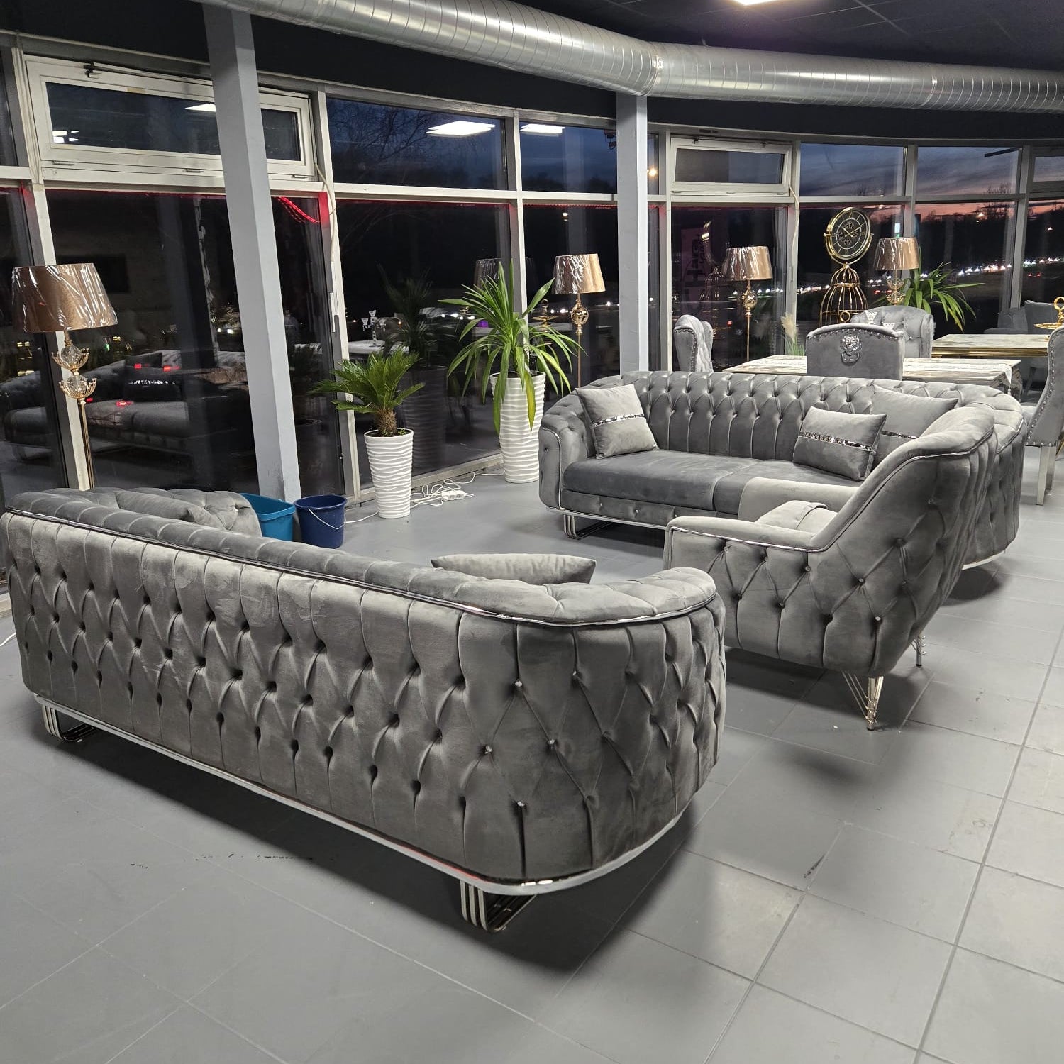 Luxusní sedací souprava CHESTERFIELD GREY – set 3+3+1
