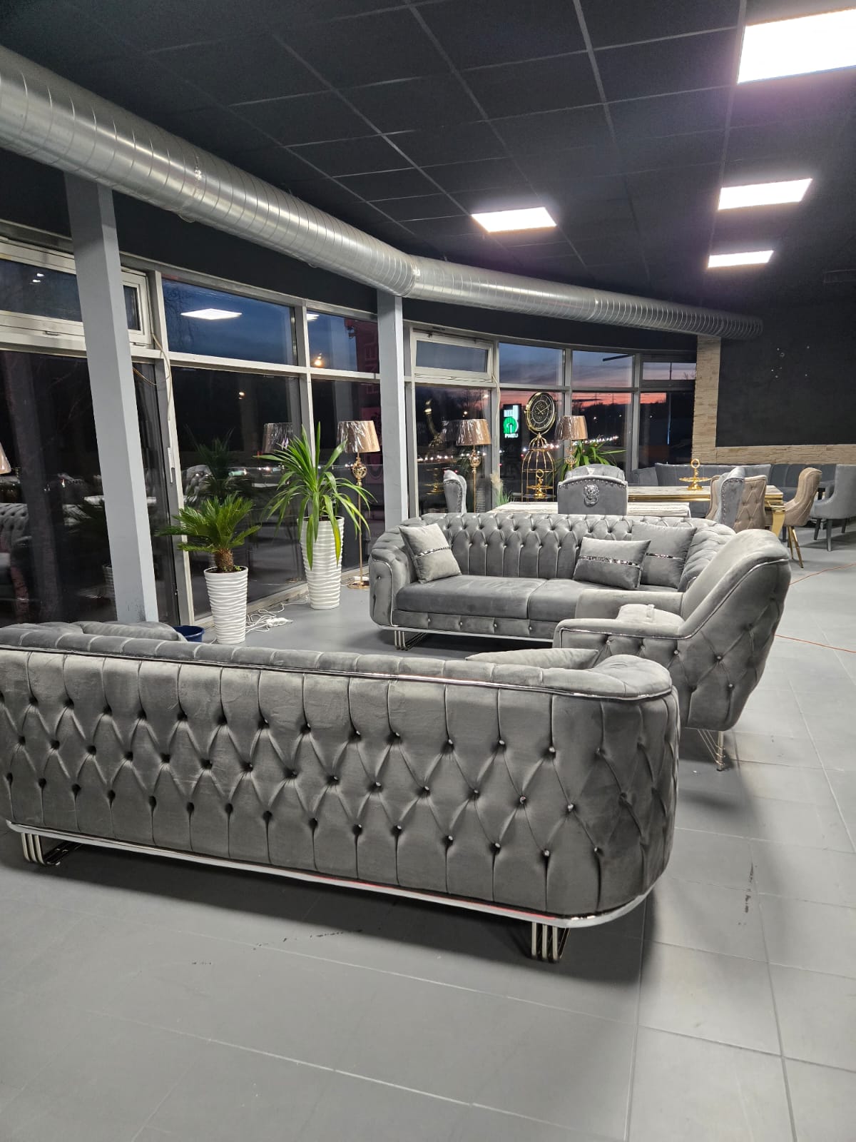 Luxusní sedací souprava CHESTERFIELD GREY – set 3+3+1
